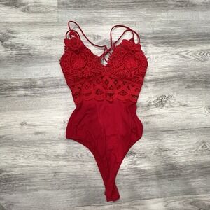 Red Lace Top Eyelet Detail Sleeveless Sexy Summer Party Clubbing XS‎